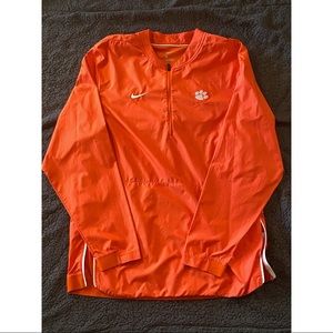 NWOT Nike Men’s 1/4 Zip Windbreaker Pullover Clemson Tigers
